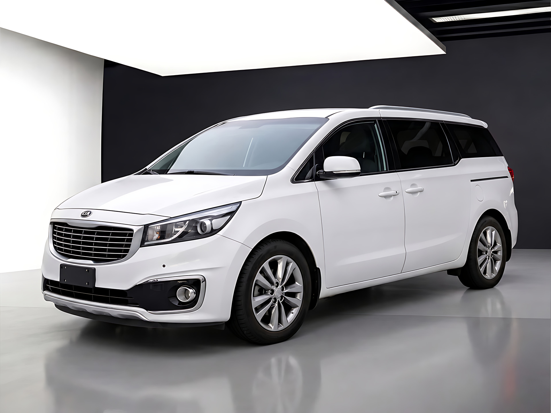 Фото 1: Kia Carnival 2020