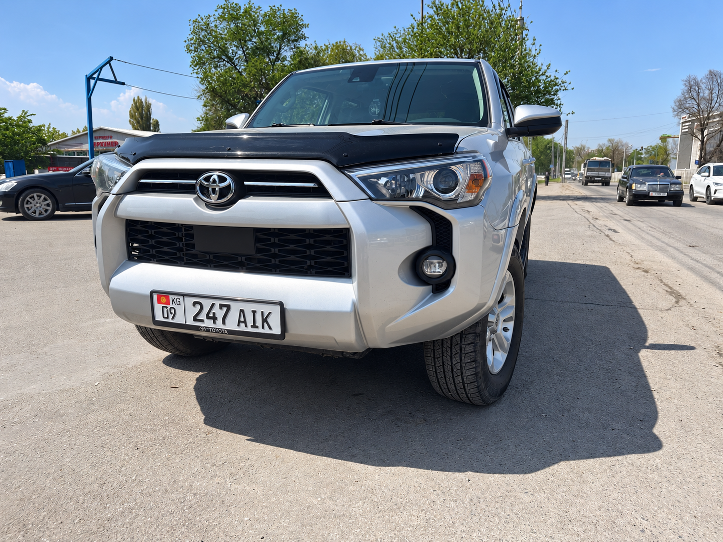 Фото 1: Toyota 4Runner 2021